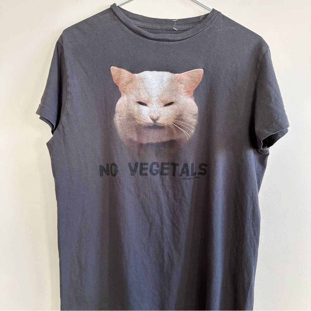 “No Vegetals” Cat Meme Shirt